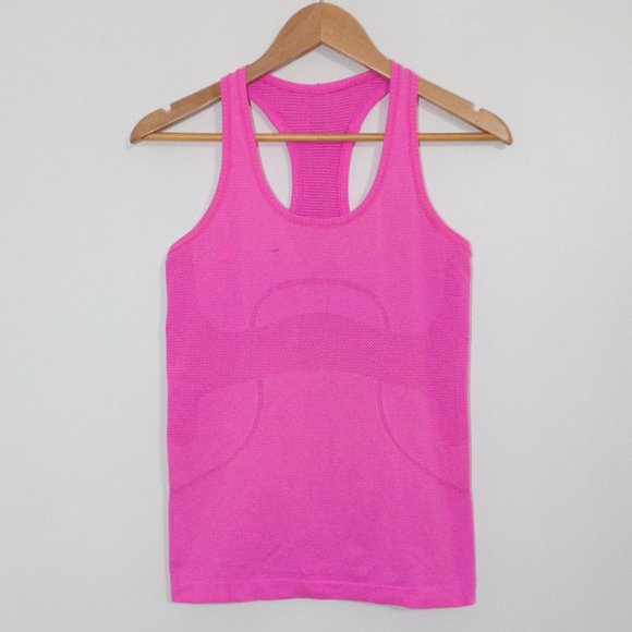 ✨3/$25✨ Lululemon Pink Tank Top - 6